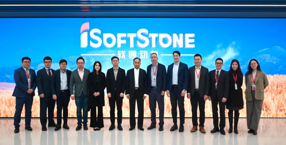 泰国Silicon Tech Park Planet DC参访云顶集团动力，共绘中泰数字经济合作新机缘